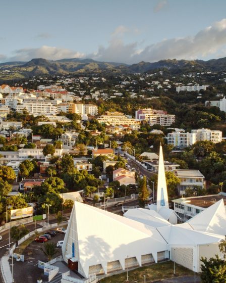 Une voiture de location à la Réunion